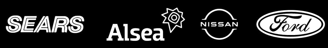 Otros graduados de carreras a distancia trabajan en Sears, Alsea, Nissan y Ford.